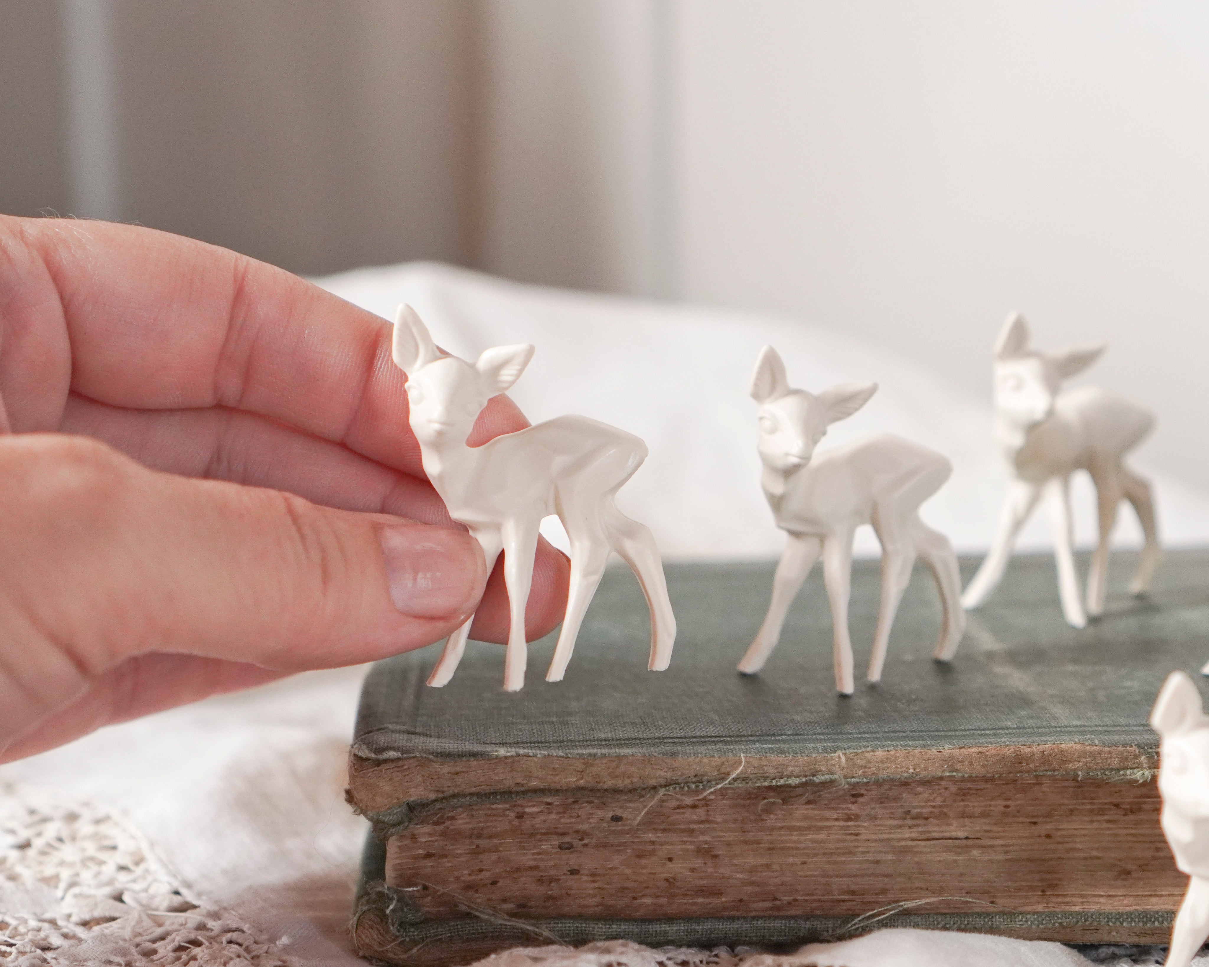 German Craft Deer - 1 3/4" Cream Plastic Figurines, 6 Pcs.