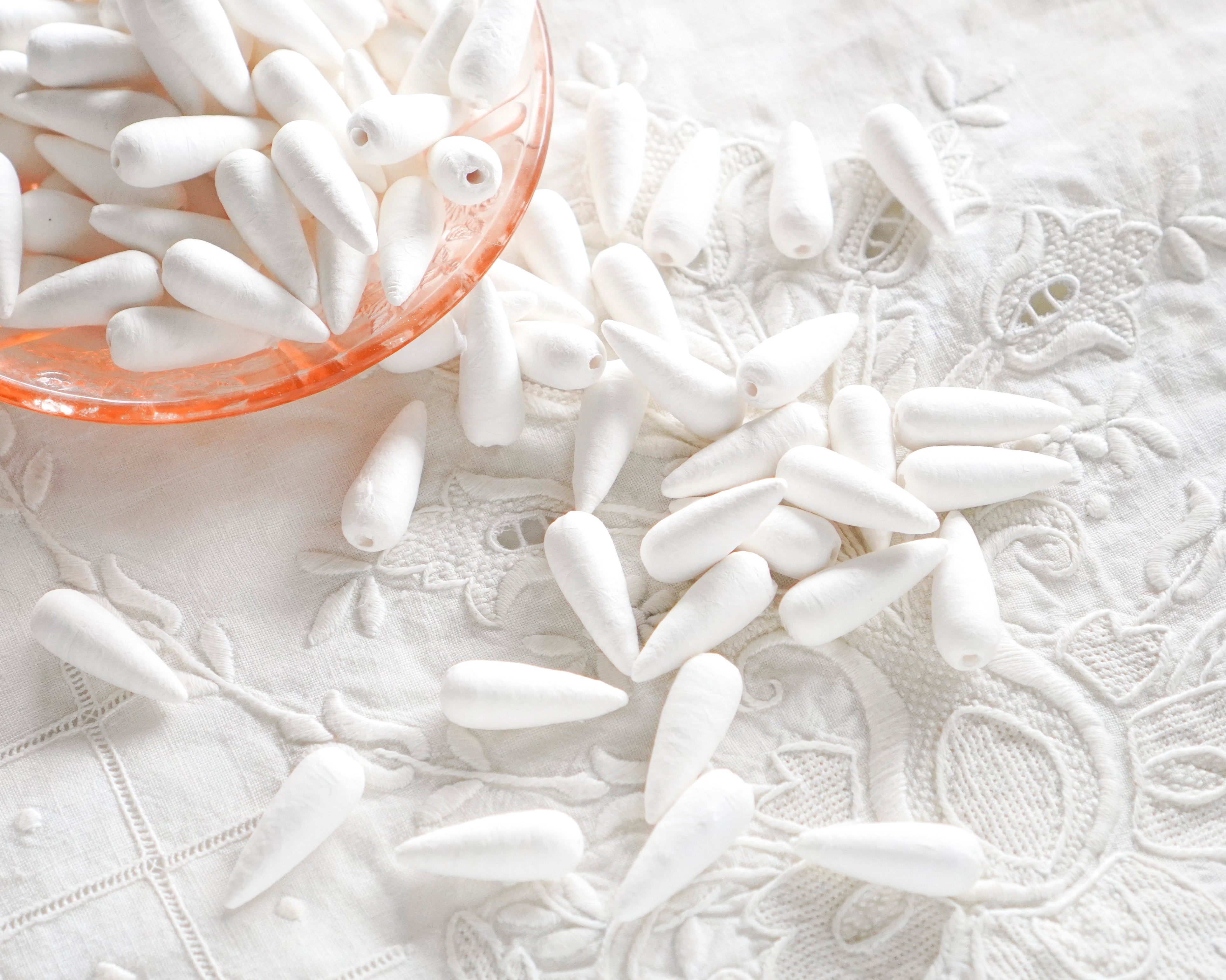 Mini Spun Cotton Carrots - 28mm Vintage-Style Craft Shapes, 12 Pcs.