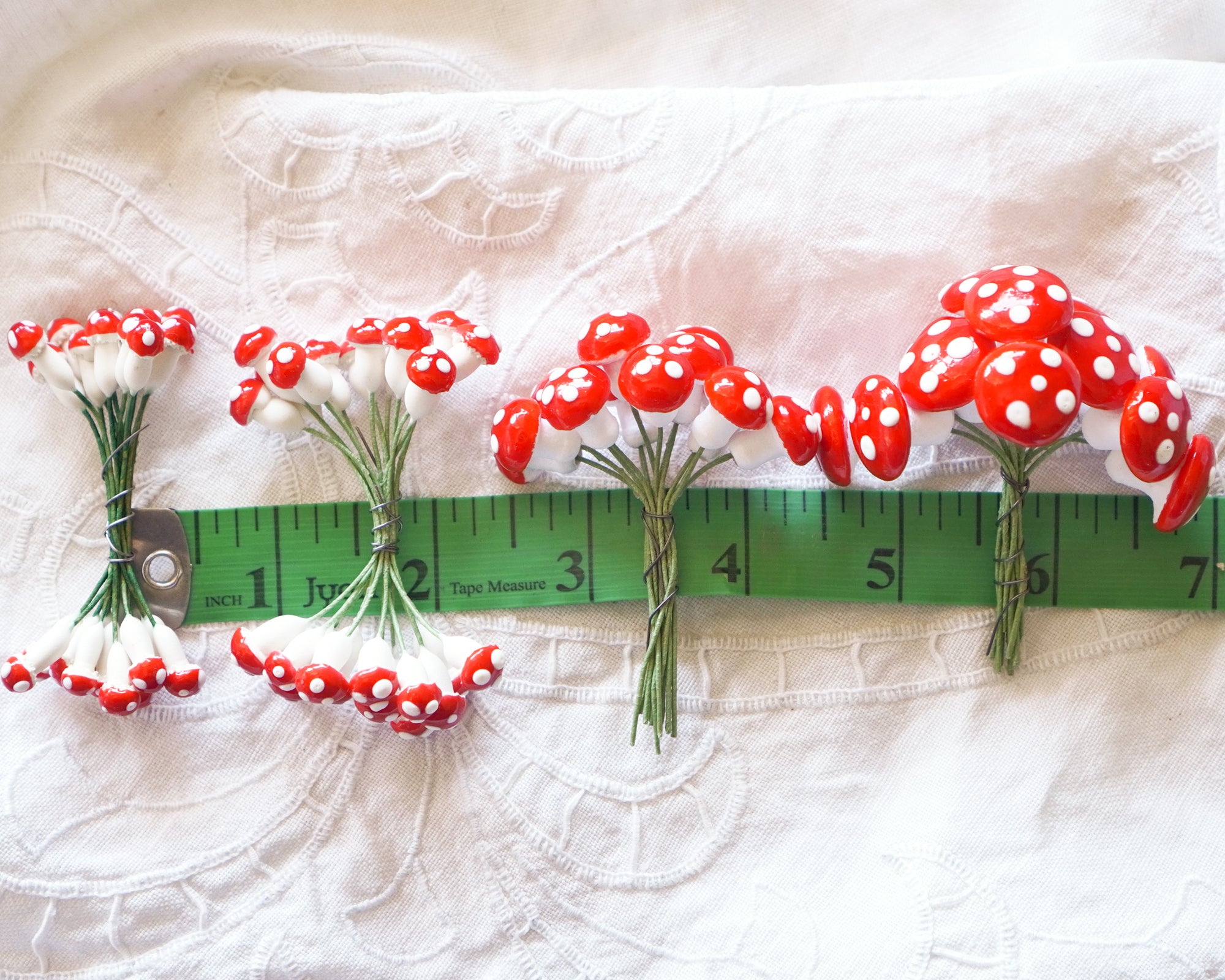 Red Mushroom Mix - 4 Bundles Spun Cotton and Plaster Mini Mushies