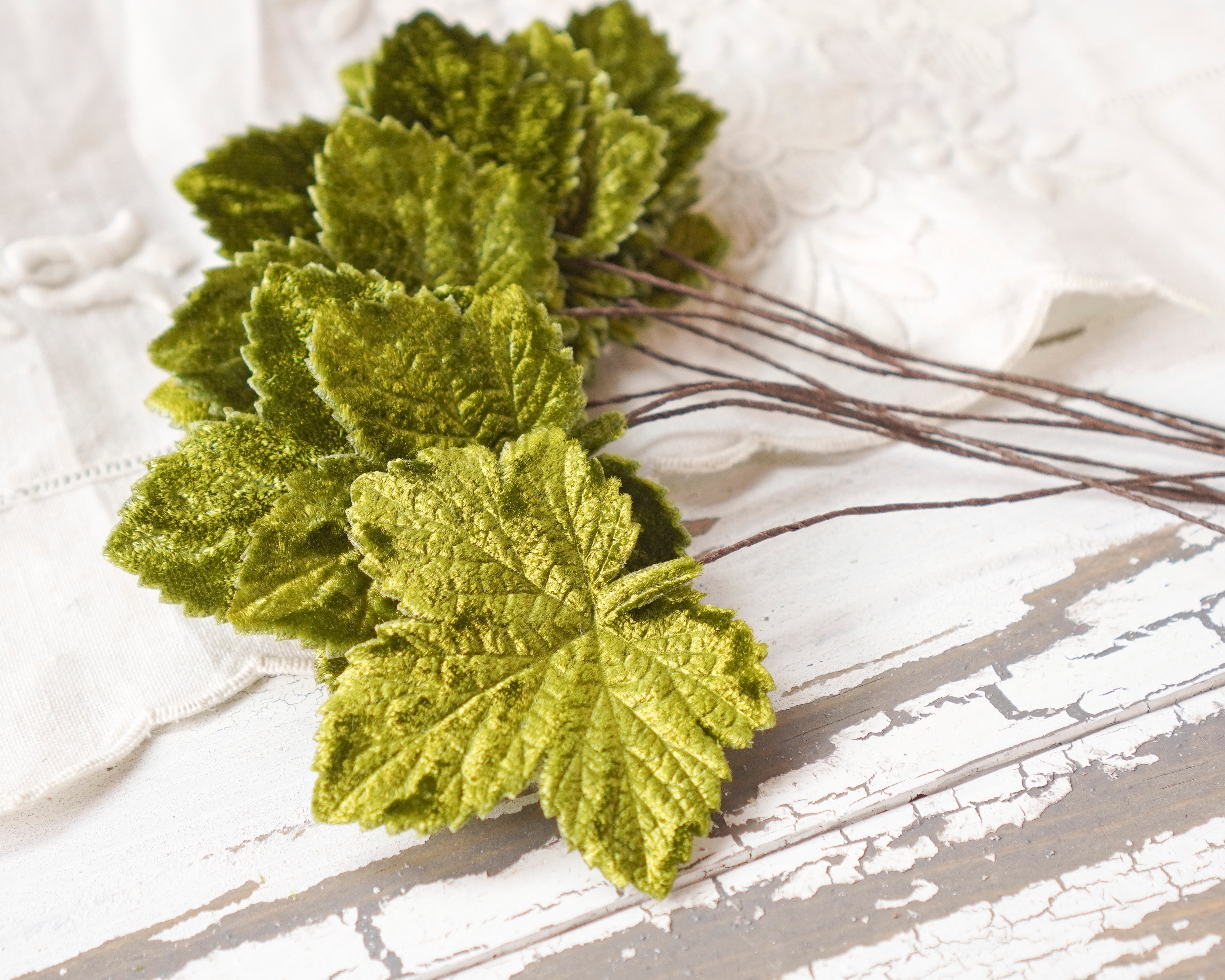 Mini Velvet Pumpkin Leaves - Moss Green Autumn Craft Leaf Stems, 10 Pcs.