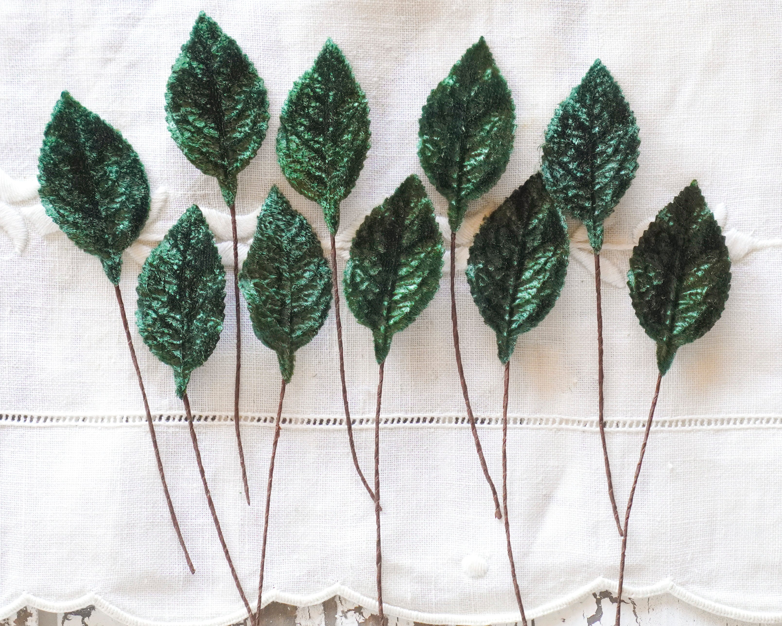 Dark Forest Green Velvet Leaves, Small, 10 Pcs.
