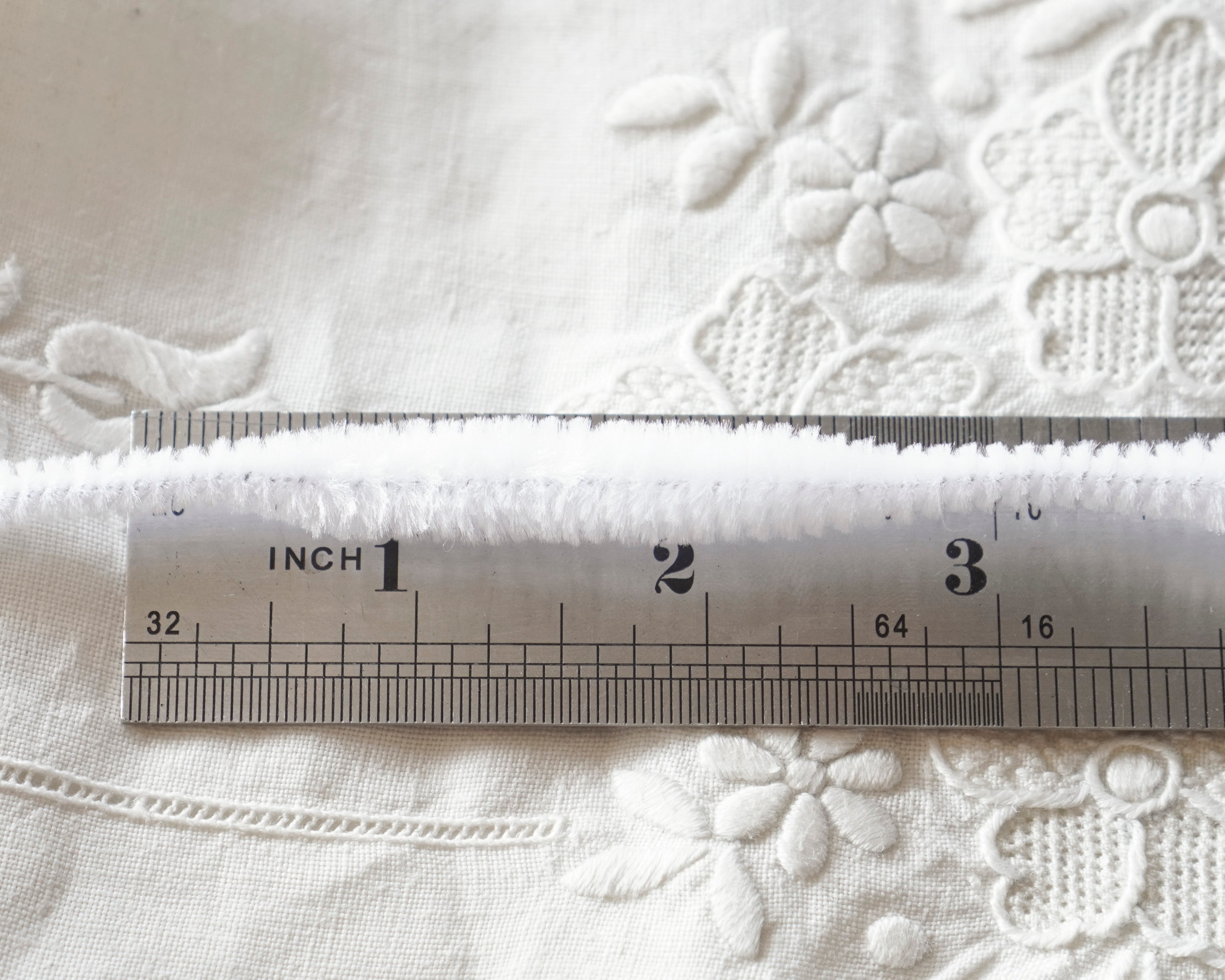 Bump Chenille - White Pipe Cleaner Wired Craft Trim, 3 Yds.