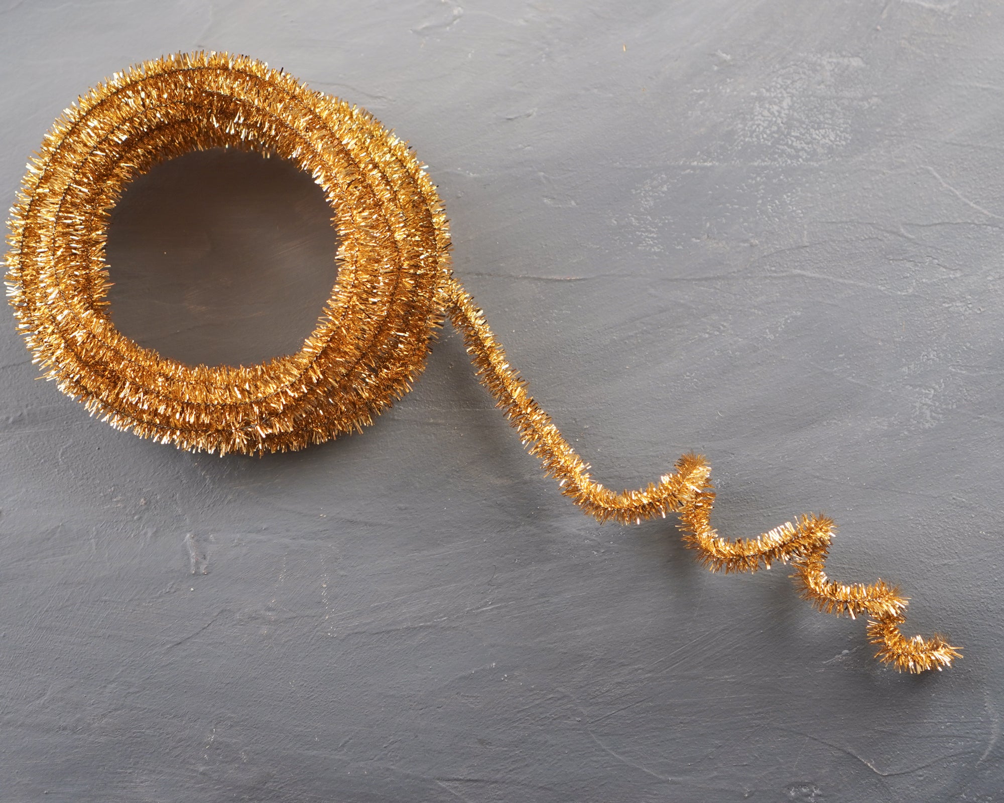 Gold Pipe Cleaner Roping - Wired Metallic Lurex Craft Trim, 3 Yds.