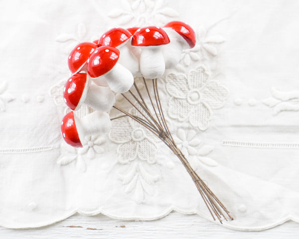 Spun Cotton Mushrooms - Large Red Toadstools, 22x28mm, 10 Pcs.