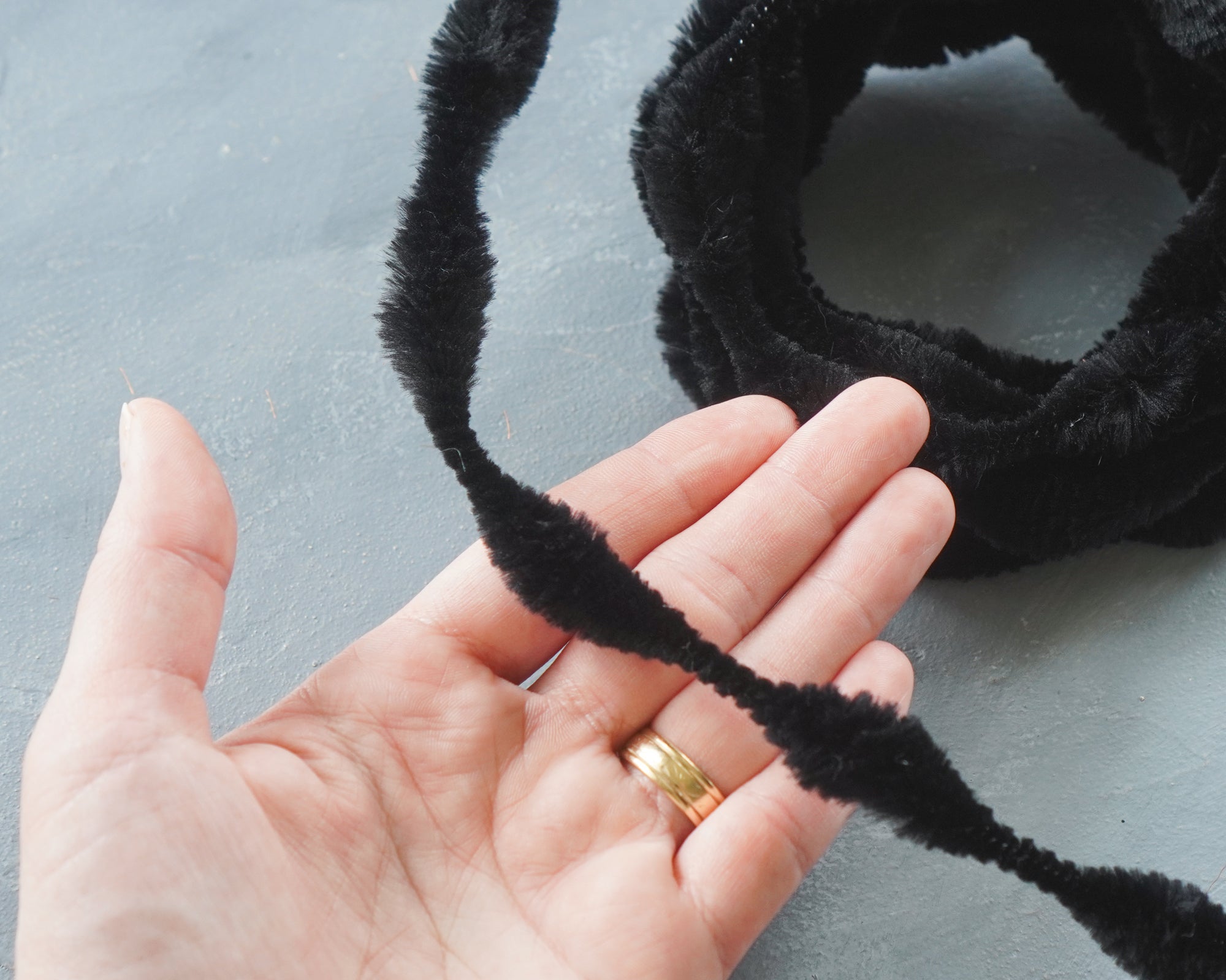 2 Inch Bump Chenille, Black - Short Bump Pipe Cleaner Wired Craft Trim, 3 Yds.