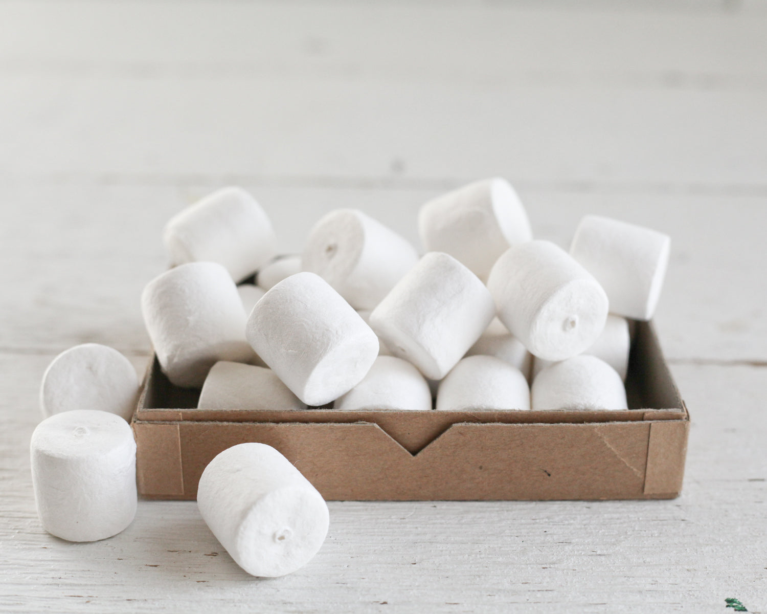 Spun Cotton Cylinders - 25mm Marshmallow / Drum Craft Shapes, 12 Pcs.