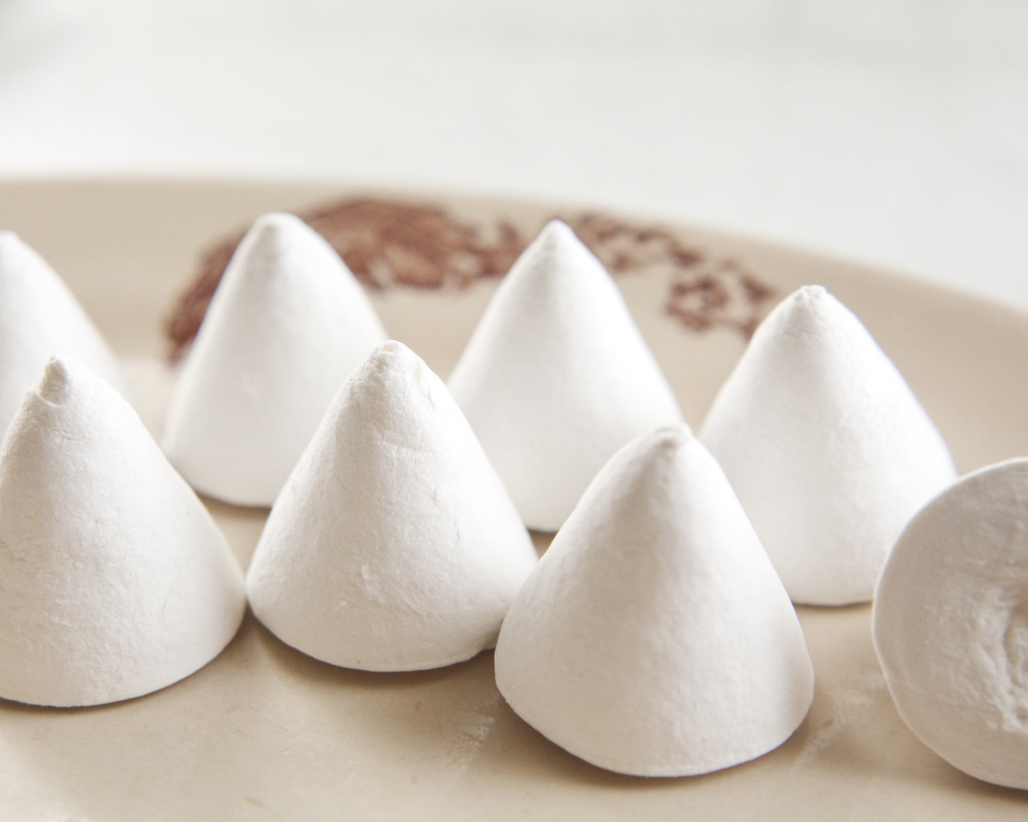 Spun Cotton Cones, 40mm Rounded Cone Craft Shapes, 8 Pcs.