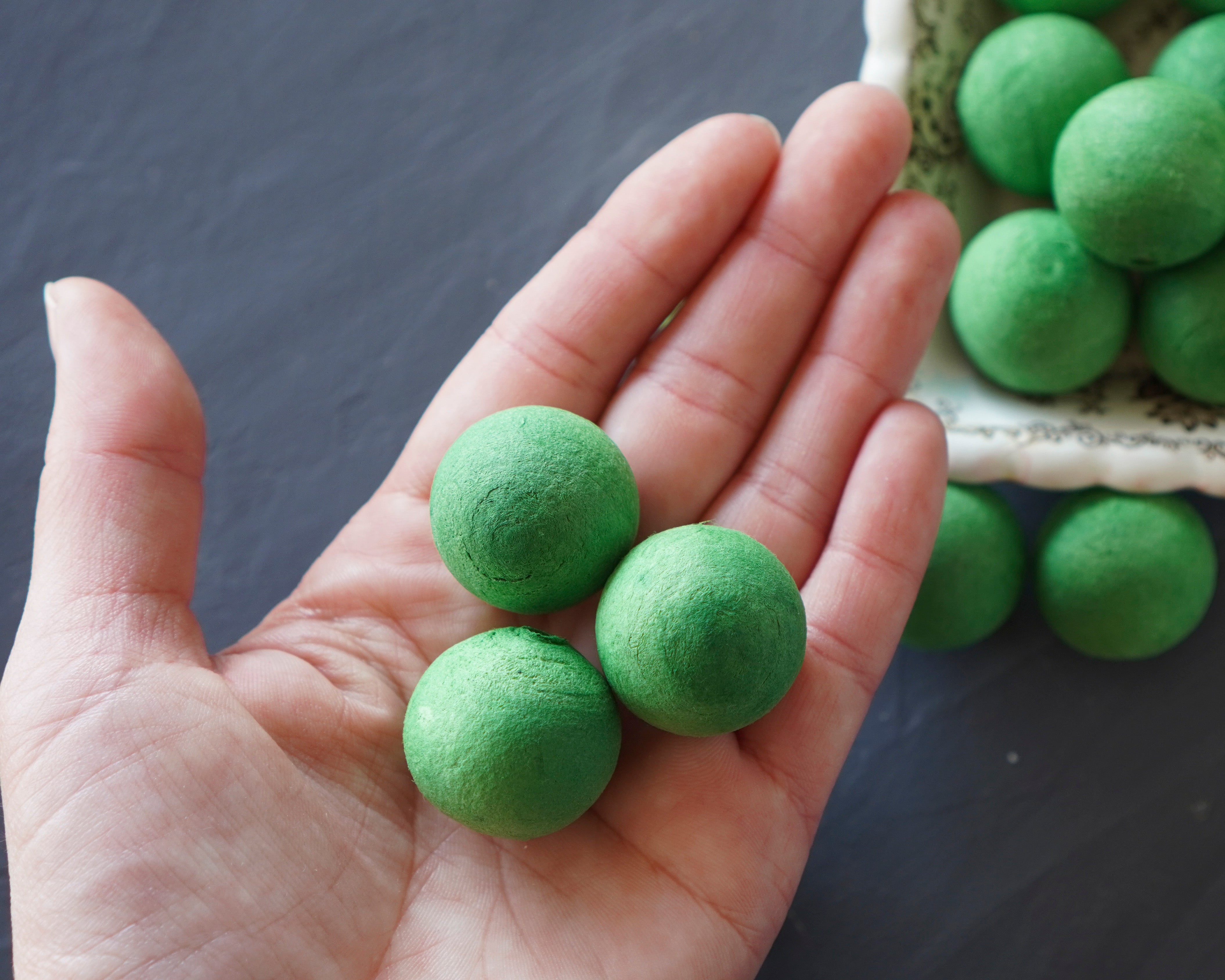 Elf Bodies - Christmas Green Tinted 25mm Spun Cotton Balls, 12 Pcs.