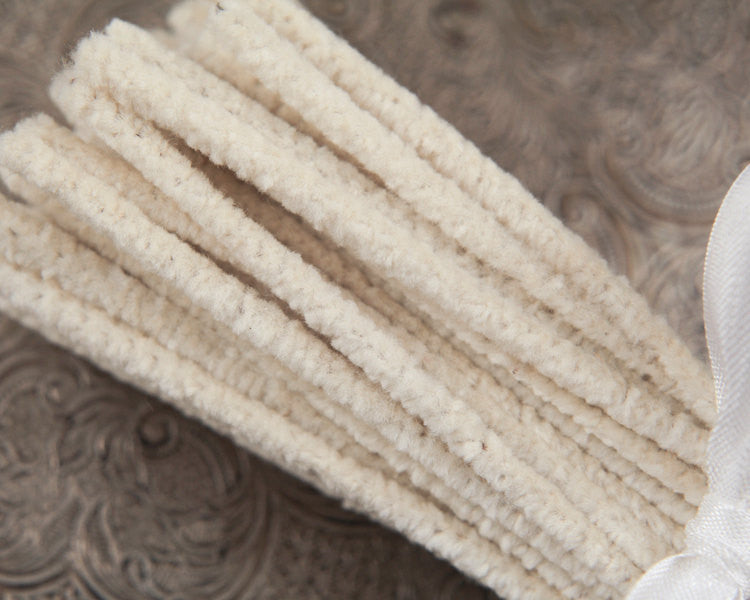 Old Fashioned Pipe Cleaners - Thin Off White Chenille Stems, 50 Pcs. –  Smile Mercantile Craft Co.